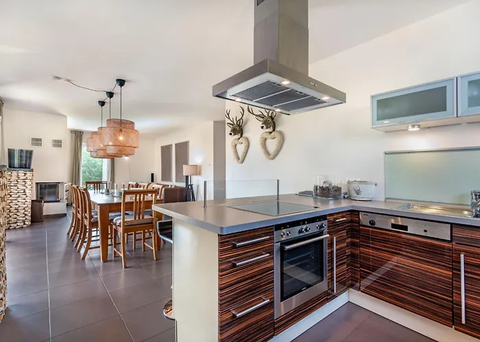 Simonhoehe Kaerntentraum-1 By Interhome *